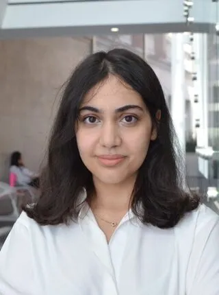 Hasti Khalilkhani