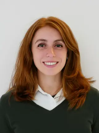 Bianca Pourmussa, BA