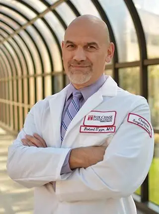 Robert G Uzzo, MD