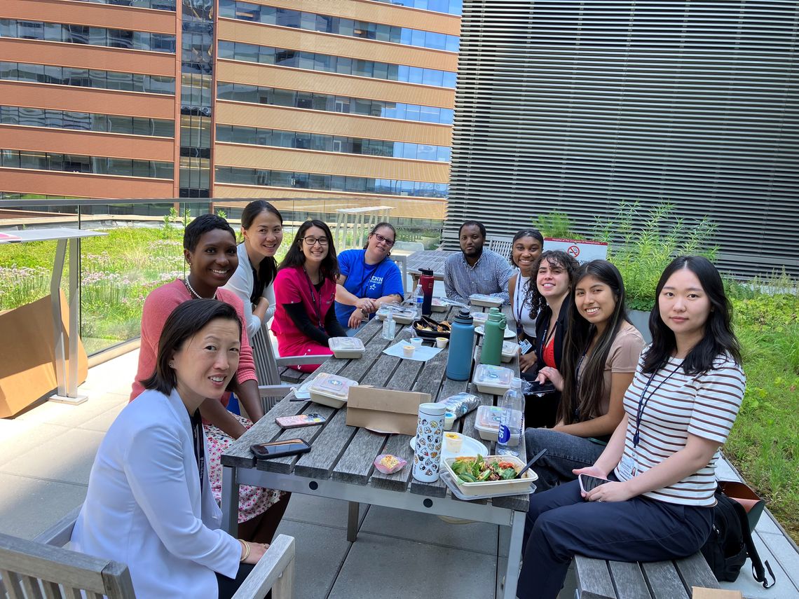 Members of the Ky lab having a team lunch!