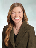headshot of Halle Becker