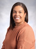 headshot of Tomika Reeves