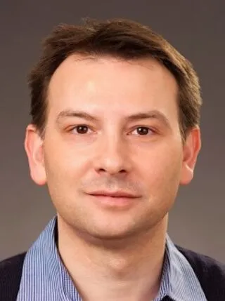 Bijan Pesaran