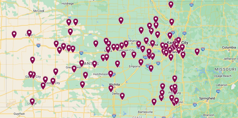 map of swimming pools in Kansas using Pool Cool