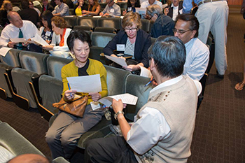 Parents reading up on what to expect with their students' first year at Penn Medicine.