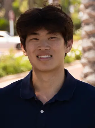Aaron Lee