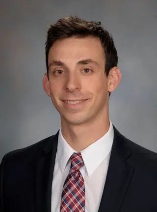 Aaron Bennett, MD