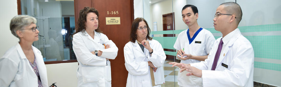 Penn faculty visit Vinmec hospital in Hanoi